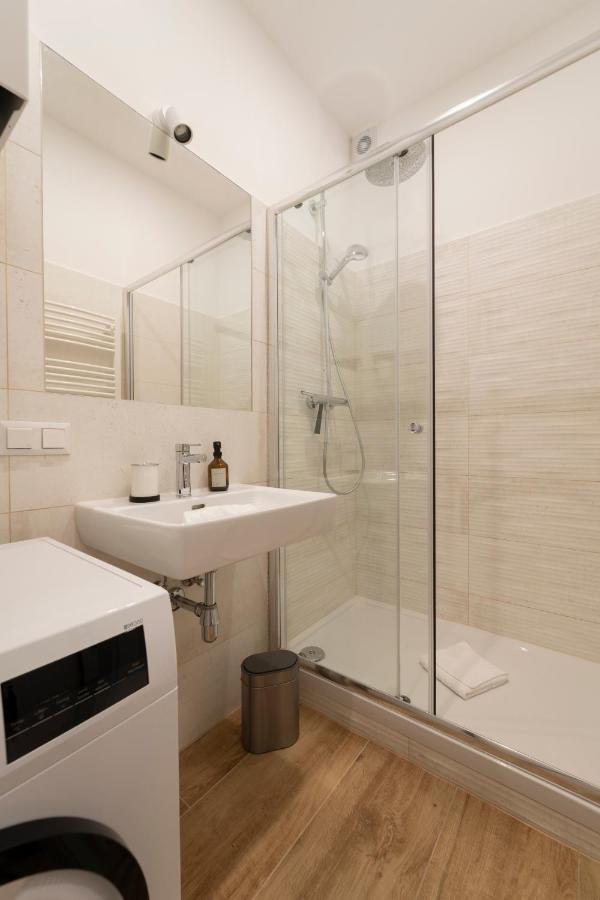 Josef'S Home I Comfort Apartment I Metro Access เวียนนา ภายนอก รูปภาพ